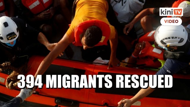 Rescuers pull 394 migrants from dangerously overcrowded boat off Tunisia