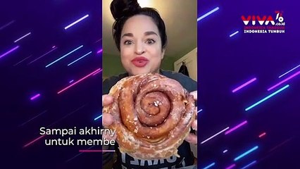 Viral! Ini Wanita dengan Mulut Paling Besar di Dunia