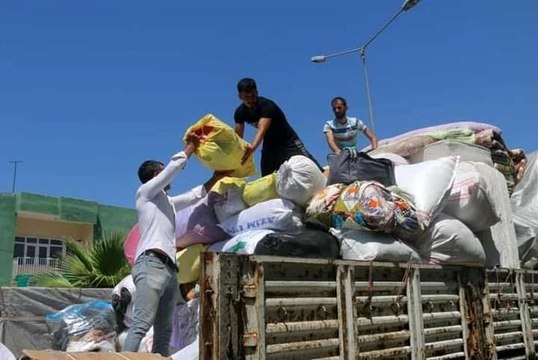 Son dakika haber | Kozan Ülkü Ocaklarından yangınzedelere 1 tır dolusu yardım