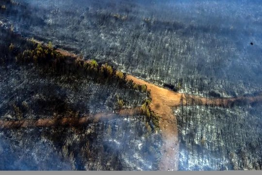 Son dakika haber | Marmaris orman yangınlarına yapılan müdahale helikopterden görüntülendi
