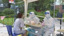 China suma 61 contagios locales entre sus últimos 90 casos de covid