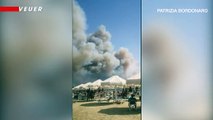 Beachgoers Flee Italian City as Wildfire Rages Nearby