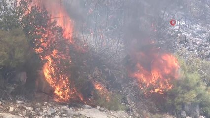 Mumcular-Mazı yolu tekrar yanıyor, iş makineleri bölgeye sevk ediliyor