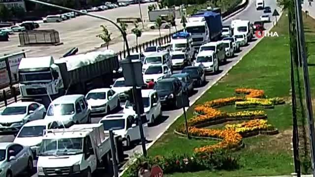 Çalınan aracını trafikte tanıdı, polis kovalamaca sonucu yakaladı