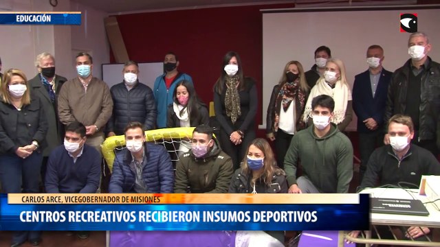 Centros recreativos recibieron insumos deportivos