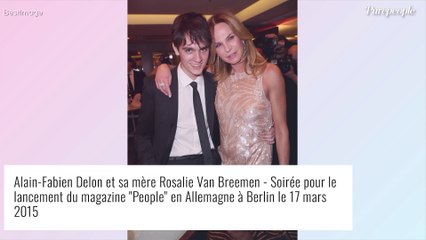 Alain-Fabien Delon : Rare selfie avec sa mère Rosalie, qui fête ses 55 ans