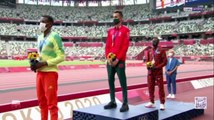 فيديو عزف النشيد الوطني المغربي وتسلم سفيان البقالي للميدالية الذهبية في اولمبياد طوكيو.
