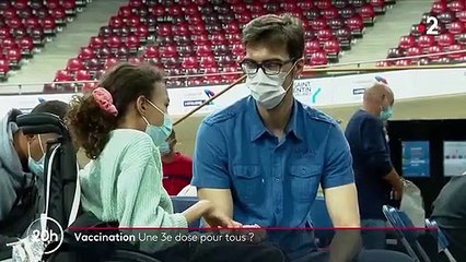 Covid-19 : une troisième dose de vaccin est-elle nécessaire ?