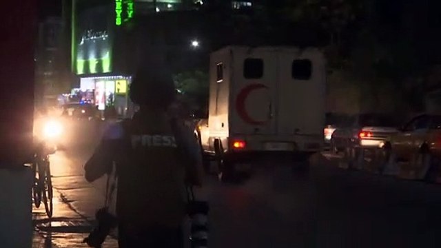 Esplosioni a Kabul, vicino alla casa del ministro della Difesa: i talebani minacciano la capitale