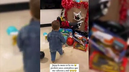 Una moto y más, así sorprendió Mateo Carvajal a su hijo en su cumpleaños
