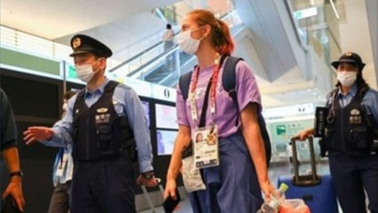 La atleta bielorrusa pone rumbo a Polonia tras negarse a ser repatriada