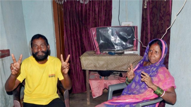 Background of Women's hockey players of India!