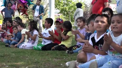 Tatvan Belediyesi Çocuk Şenlikleri devam ediyor