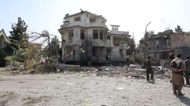 Son dakika haber... Kabil'de Savunma Bakanı Muhammedi'nin evinin önündeki bombalı saldırıda 8 kişinin öldüğü açıklandı