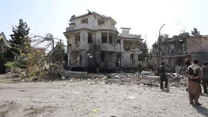 Son dakika haber... Kabil'de Savunma Bakanı Muhammedi'nin evinin önündeki bombalı saldırıda 8 kişinin öldüğü açıklandı