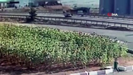 Film setlerindeki görüntüleri aratmayan kaza güvenlik kamerasında