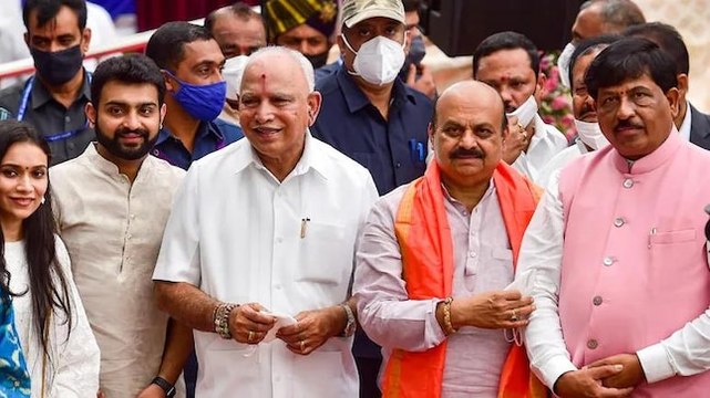 Karnataka Cabinet expansion: Governor Thawarchand Gehlot inducts 29 ministers into state cabinet