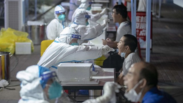 Covid-19 : des millions de personnes testées à Wuhan