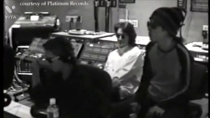 　It is hide with toshi where DALIA recording jokes