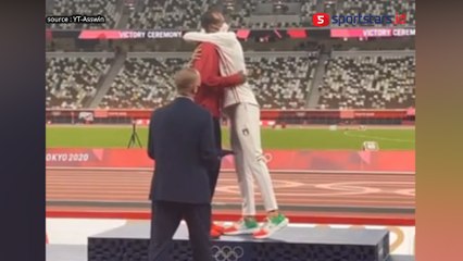 Atlet Lompat Tinggi Qatar Rela Berbagi Emas Kepada Lawannya di Olimpiade 2020