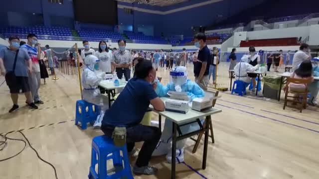 China registra 96 nuevos casos confirmados