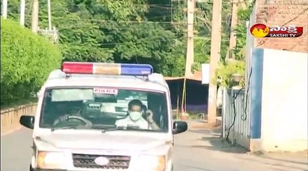 ఏపీ గవర్నర్‌తో భేటీ అయిన సీఎం వైఎస్ జగన్