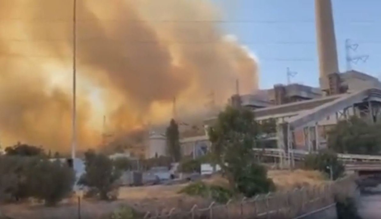 İmdat çağrısı: Yangın termik santrale dayandı, acil müdahale edin!