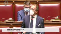 Giustizia, la Camera approva. Caos all'intervento di Bonafede. Lui: 