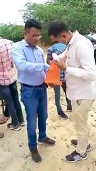 स्लीपर बस में एक यात्री से तीन पिस्तौल, 5 मैग्जीन व 30 कारतूस जब्त