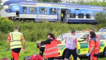 فيديو: حادث قطار يسفر عن مقتل ثلاثة وإصابة العشرات في جمهورية التشيك