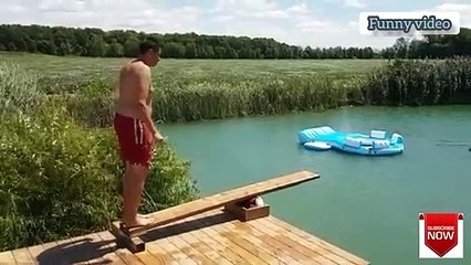 funny video - broken things   - damaged goods - funny fails