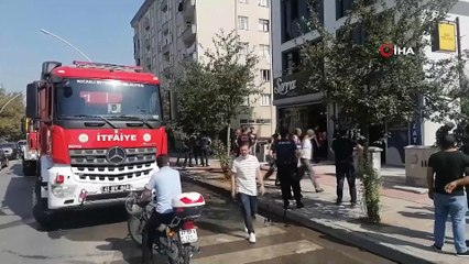 Tekel bayisinin deposu alevlere teslim oldu