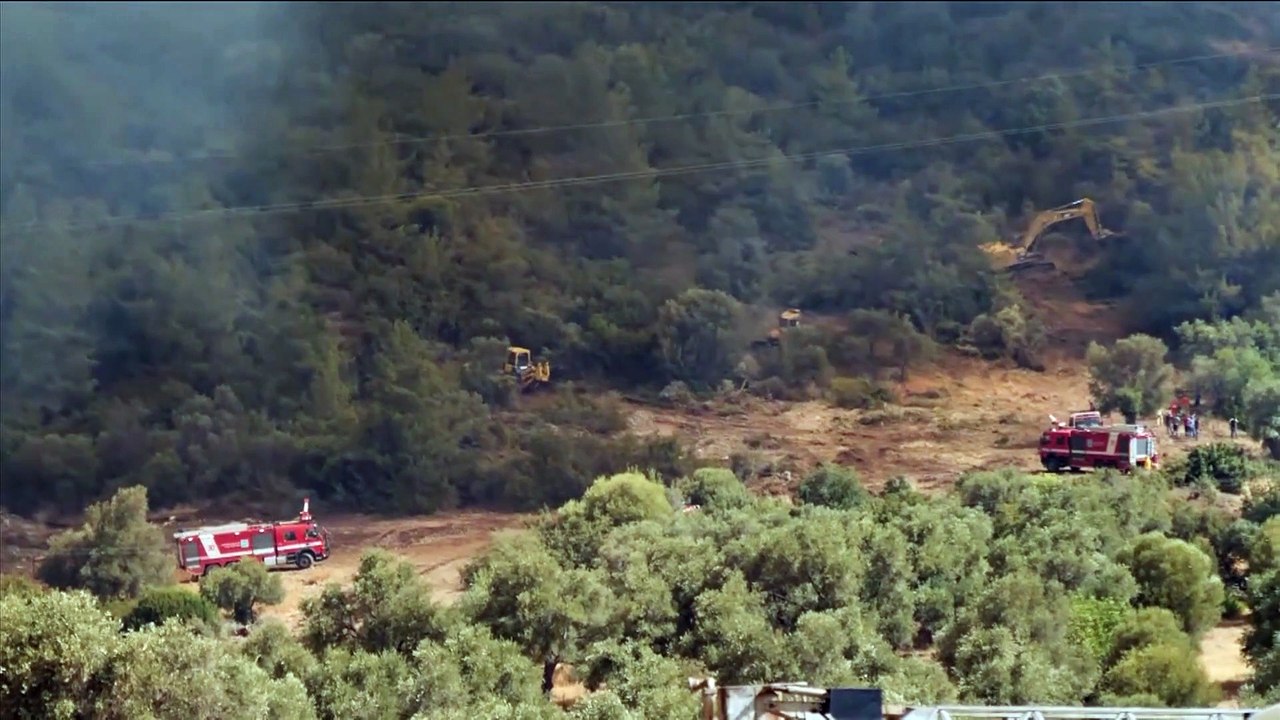 Τουρκία: Καίγεται ο θερμοηλεκτρικός σταθμός του Μίλας, σύμφωνα με τον δήμαρχο