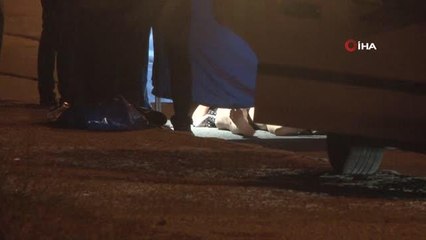 Sol şeritte zorla indirilen kadına arkadan gelen başka araç çarptı: 1 ölü