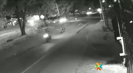 tn7 Cámara capta choque frontal de motociclistas en Puntarenas 040821