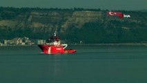 Türkiye’nin ilk acil kurtarma gemisi ‘Nene Hatun’ Çanakkale Boğazı’ndan geçti