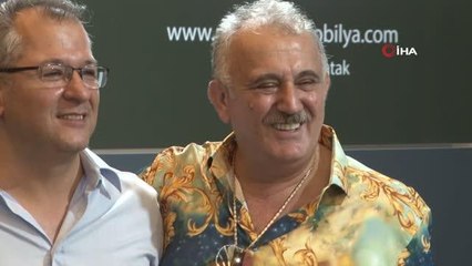 Ünlü isimler mobilya fuarında orman yangınlarından dolayı üzüntülerini dile getirdi