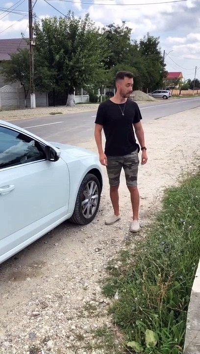 Money can buy hapiness