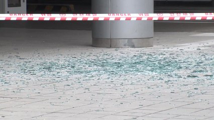 서울역 주차장 스팀 세차기 폭발...유리창 깨져 1명 다쳐 / YTN