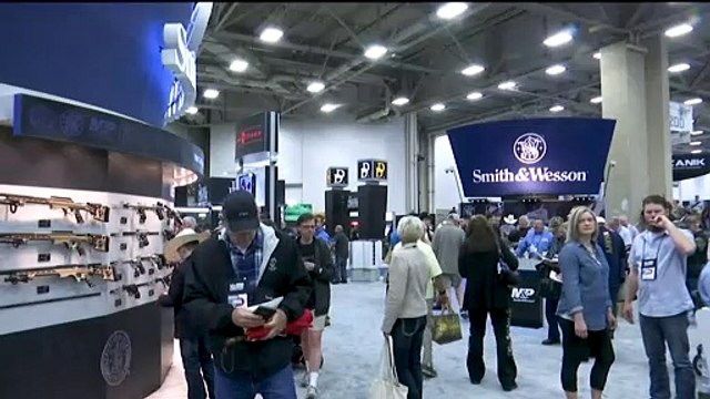 Мексика подала в суд на производителей оружия из США