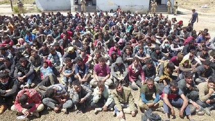 KULLANDIĞI TIR'DA 300 KAÇAK GÖÇMEN YAKALANAN ŞOFÖR TUTUKLANDI