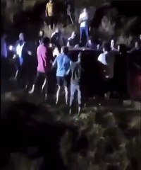 Aydın'da kundaklama iddiası ortalığı karıştırdı: Eli sopalı grup linç ediyordu