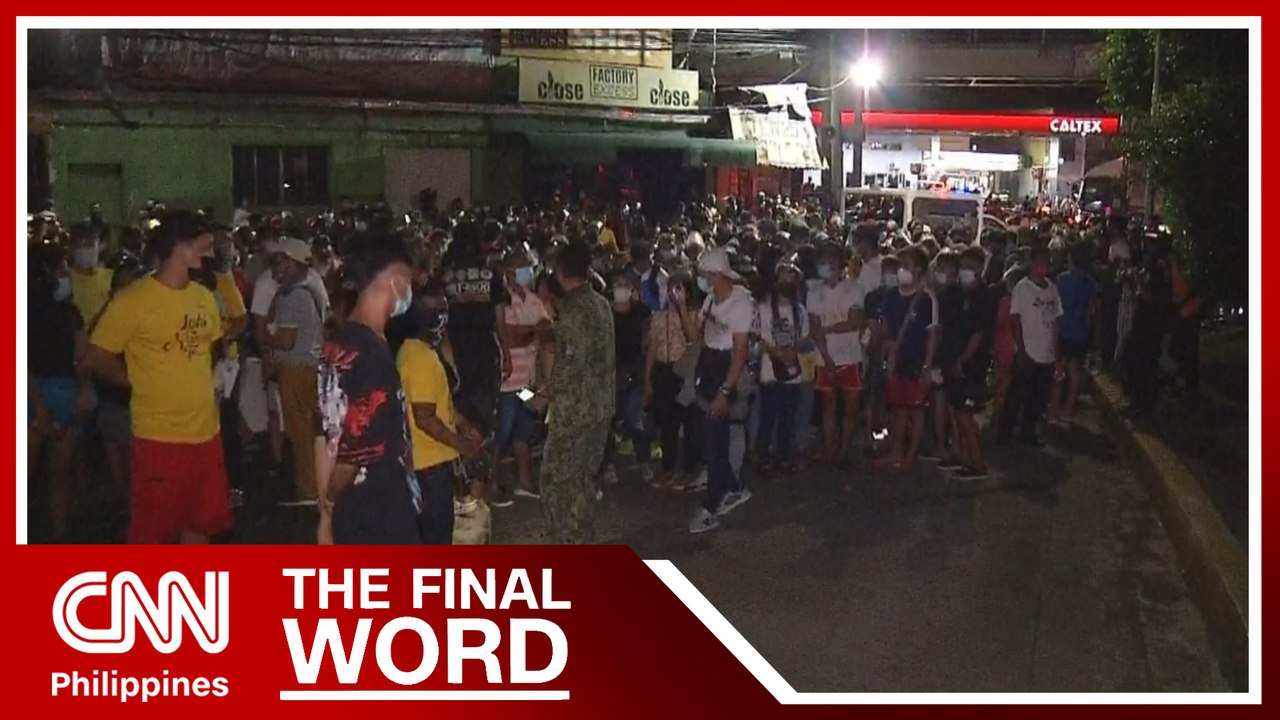 Thousands crowd vaccination sites in Manila ahead of ECQ
