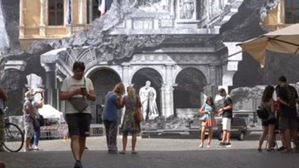 Italia recupera parte de su turismo y atrae a famosos como Clooney o Jolie