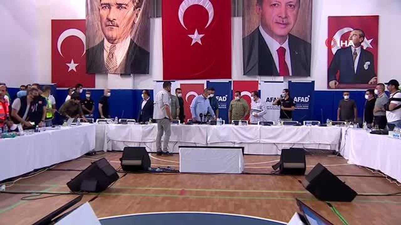 Son dakika politika: Bakan Çavuşoğlu: "Yangını yarın tamamen kontrol altına almayı hedefliyoruz"