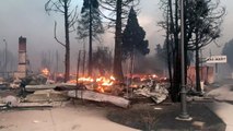 حريق هائل يدمر بلدة تاريخية في كاليفورنيا