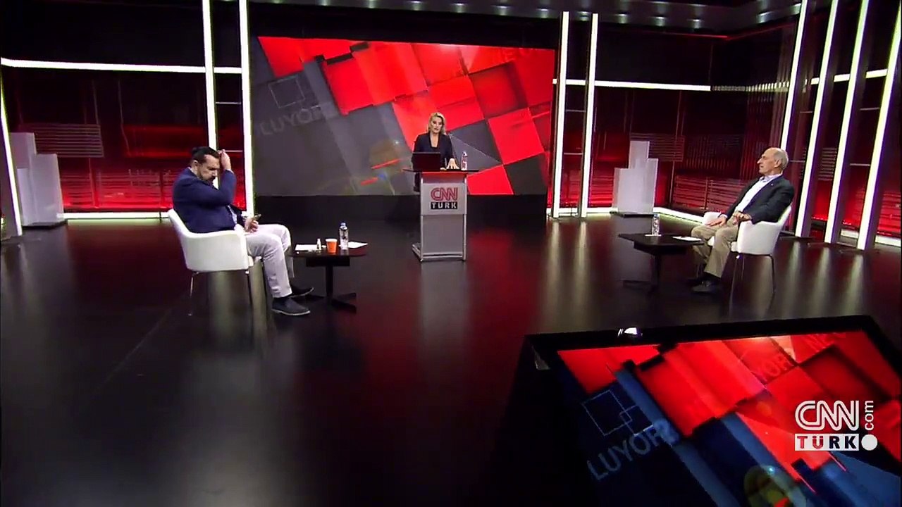 Son dakika... Aşı olmayanlara kısıtlama mı gelecek? Prof. Dr. Ceyhan CNN TÜRK’te yanıtladı