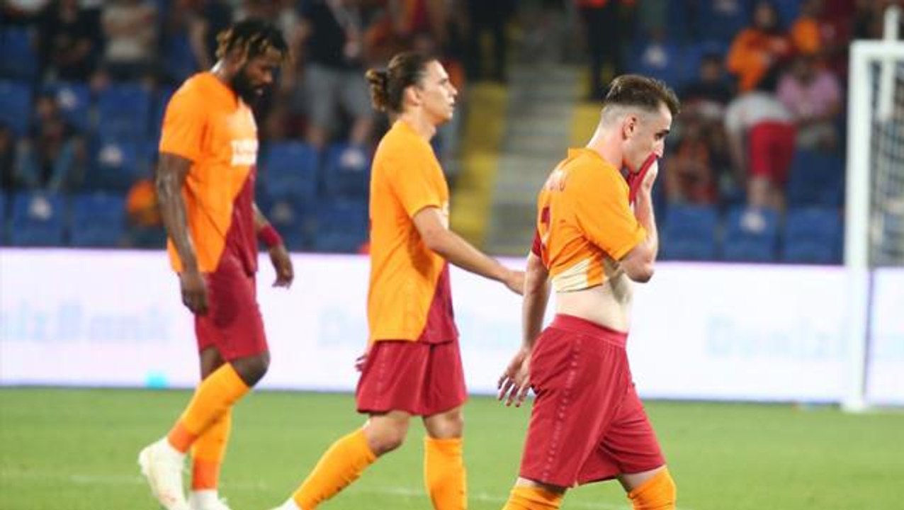 UEFA Avrupa Ligi 3. Ön Eleme Turu ilk maçında Galatasaray, sahasında St. Johnstone'la 1-1 berabere kaldı
