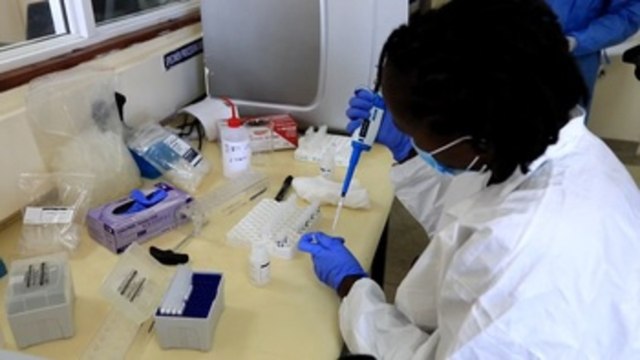 África respalda la petición de la OMS para retrasar terceras dosis de vacunas