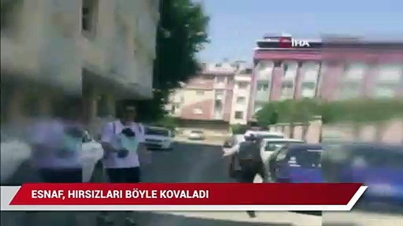 Esnaf, hırsızları metrelerce kovaladı